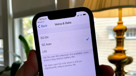 沔城回族镇苹果手机维修分享iPhone 12如何打开或关闭5G网络 