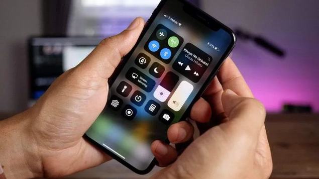 沔城回族镇苹果手机维修分享iPhone 12信号差怎么办 